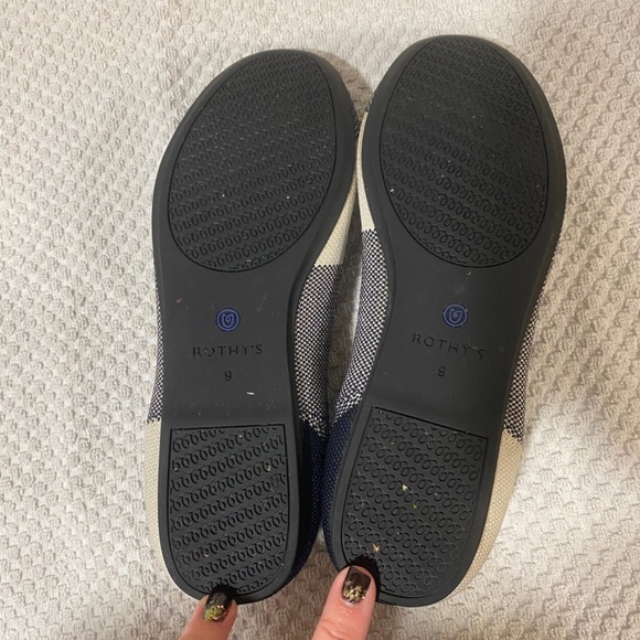 Rothy’s The Flat Captoe - Black and Cream Plaid - Picture 6 of 7